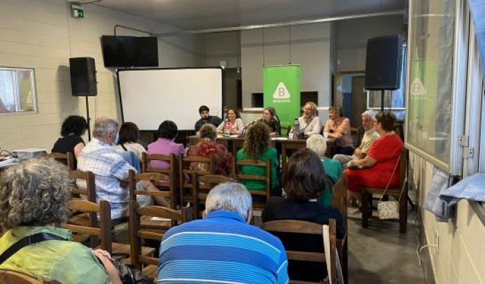 El miércoles 14 de diciembre se desarrolló la última sesión descentralizada del Concejo Municipal del año, fue en Ciudad Vieja en el Club Guruyú Waston. 