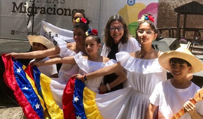 Se celebró la 12ª edición de la Fiesta de las Migraciones, para darle la bienvenida a la diversidad cultural en los barrios.