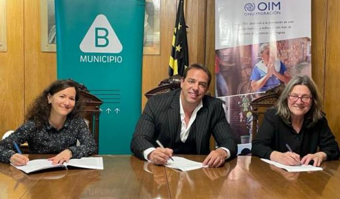 Peñarol, el Municipio B y la OIM firman acuerdo para la implementación de un Punto Azul